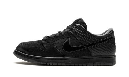 Dunk Low Black "Division Street - What The Duck Alternate" HV1470 001
