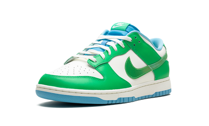 Nike Dunk Low "Green Shock" FZ4015 399