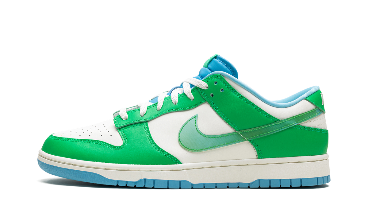 Nike Dunk Low "Green Shock" FZ4015 399
