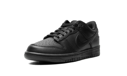 Dunk Low GS "Triple Black" FB9109 009