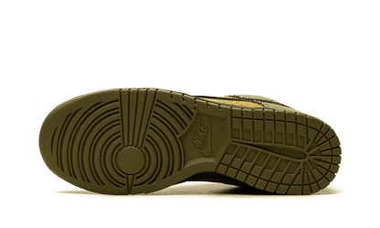 Dunk Low Retro SE "Camo Olive" HV4452 300