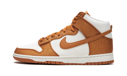 Dunk High "Monarch" DV7223 800