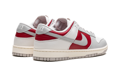 Dunk Low "Ultraman" HJ9093 030