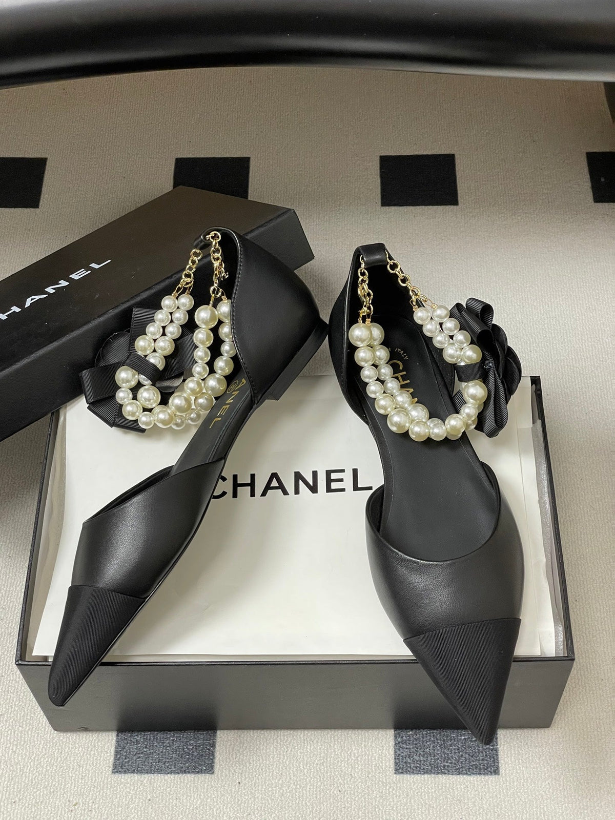 CC 26 Flat Slingback With Pearl Ankle Strap Lambskin Fabric