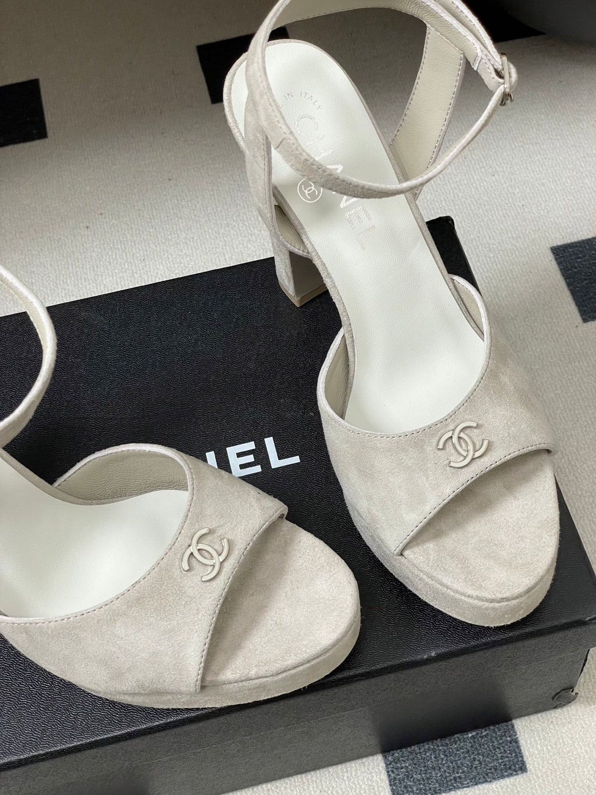 Chanel 2026 High heeled Chunky Platform Peep-toe Sandals Suede Leather