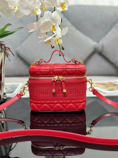 Dior 2026 Vanity Case 18.5cm Lambskin 158275