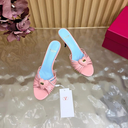 Valentino 2026 Garavani Coeur Royal 80mm Sandals 853005