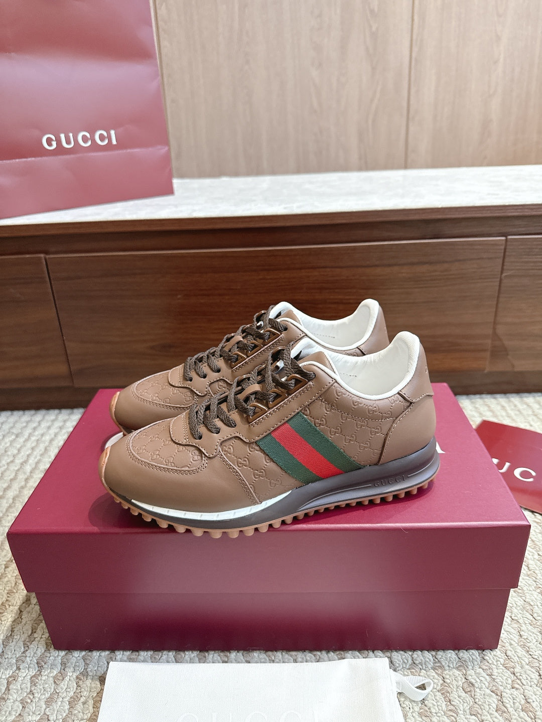 GG Re-Motion Sneakers Brown Leather 104412