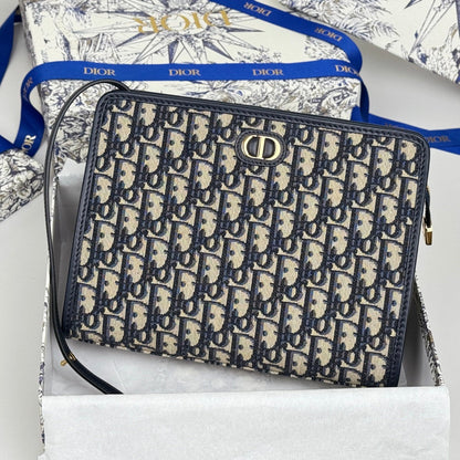 CD 30 Montaigne Dea Pouch 26cm Blue Jacquard  258619