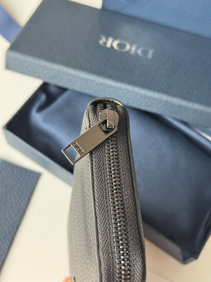 CD Icon Long Zipped Wallet Black Grained Cowhide