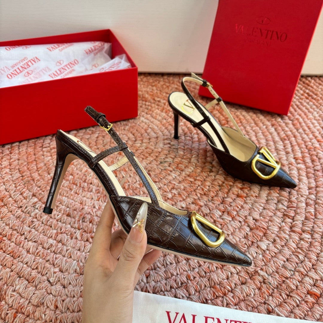 VLogo Signature Slingback 80mm Brown Embossed Sheepskin 702210