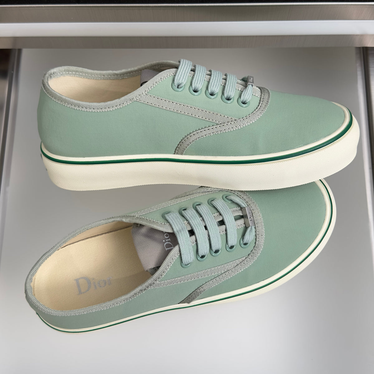 CD 26s Saltwind Sneakers Cedar Green Canvas 920082