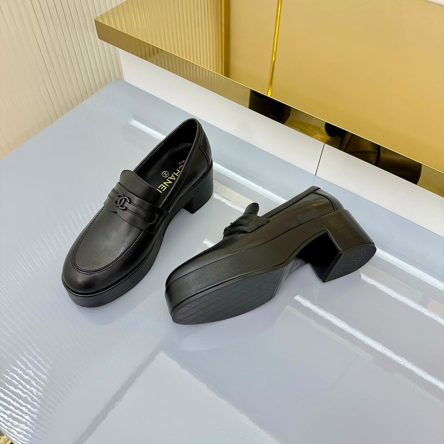 CC 2026 Chunky Heel Loafers 65 Black Calfskin 667753