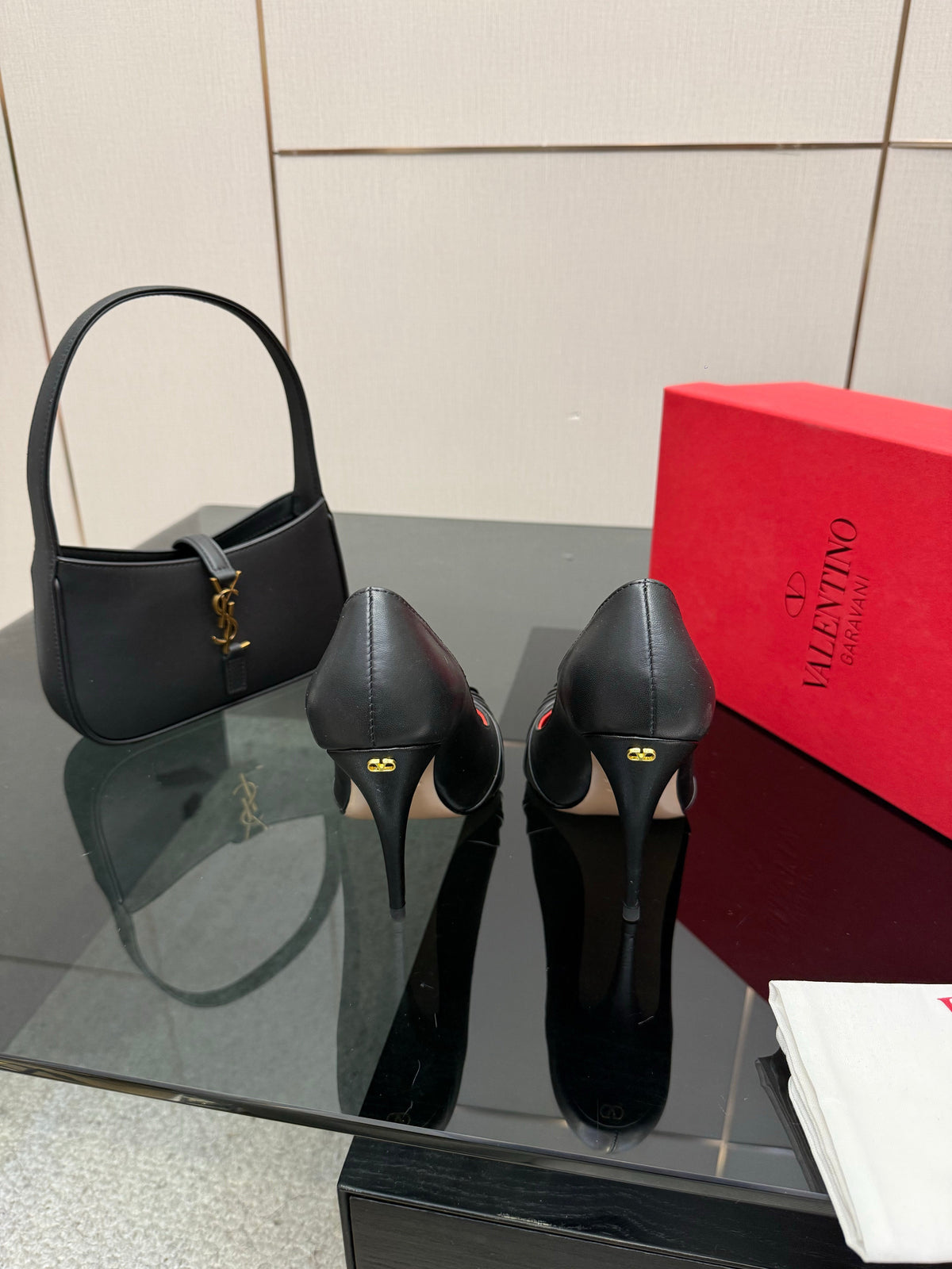 VT Panthea Pumps 105Mm Black Goatskin 630182