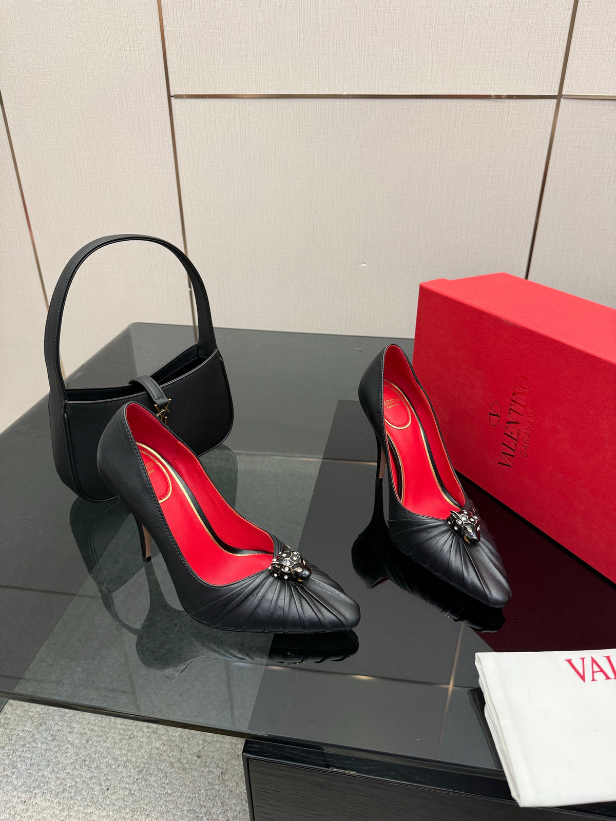 VT Panthea Pumps 105Mm Black Goatskin 630182