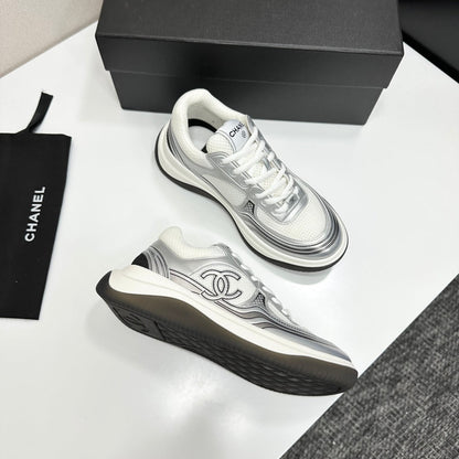 CC 26s Casual Sneakers White Gray Fabric Cowhide 626380