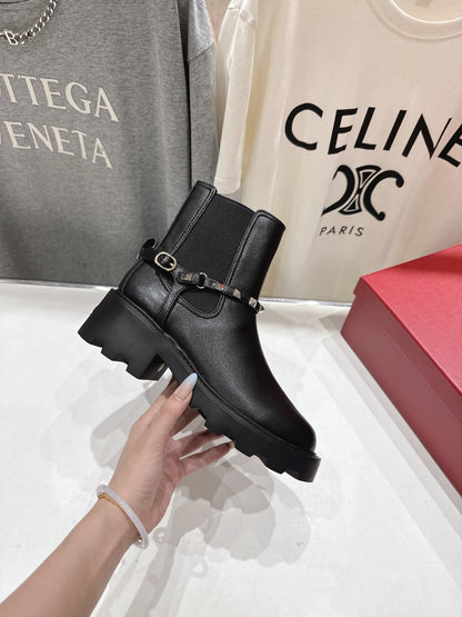 VT ankle boots black calfskin 174449