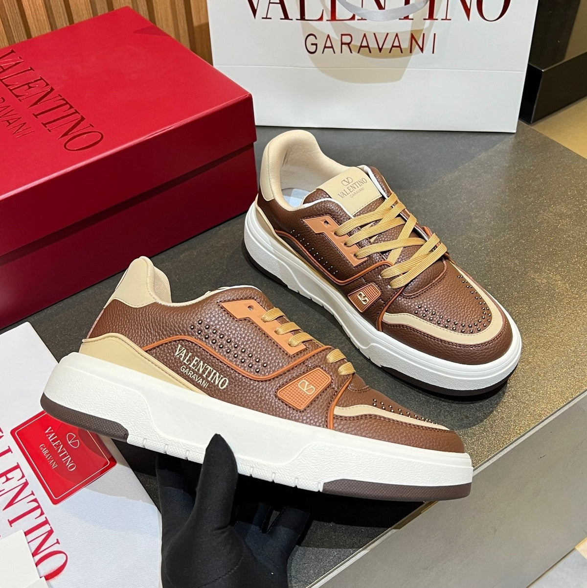 VT 26s Upvillage Trainers Brown Beige White Leather Studded 105514