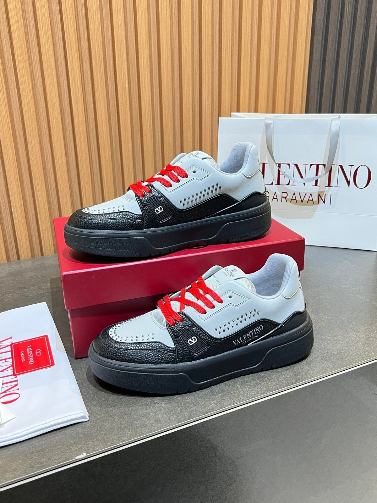 VT 26s Upvillage Trainers Black White Red Leather Studded 105515