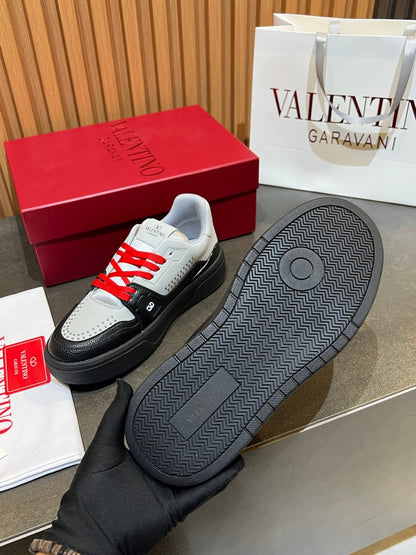 VT 26s Upvillage Trainers Black White Red Leather Studded 105515