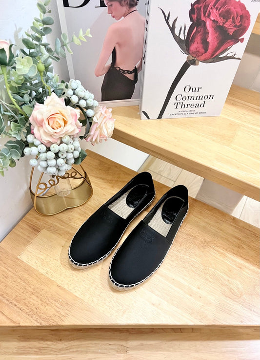 CD Paradise Espadrilles Black Grain Cowhide 692263