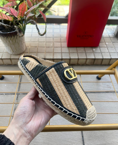 VLogo Signature Striped Espadrille Mules Beige Black Raffia 692191