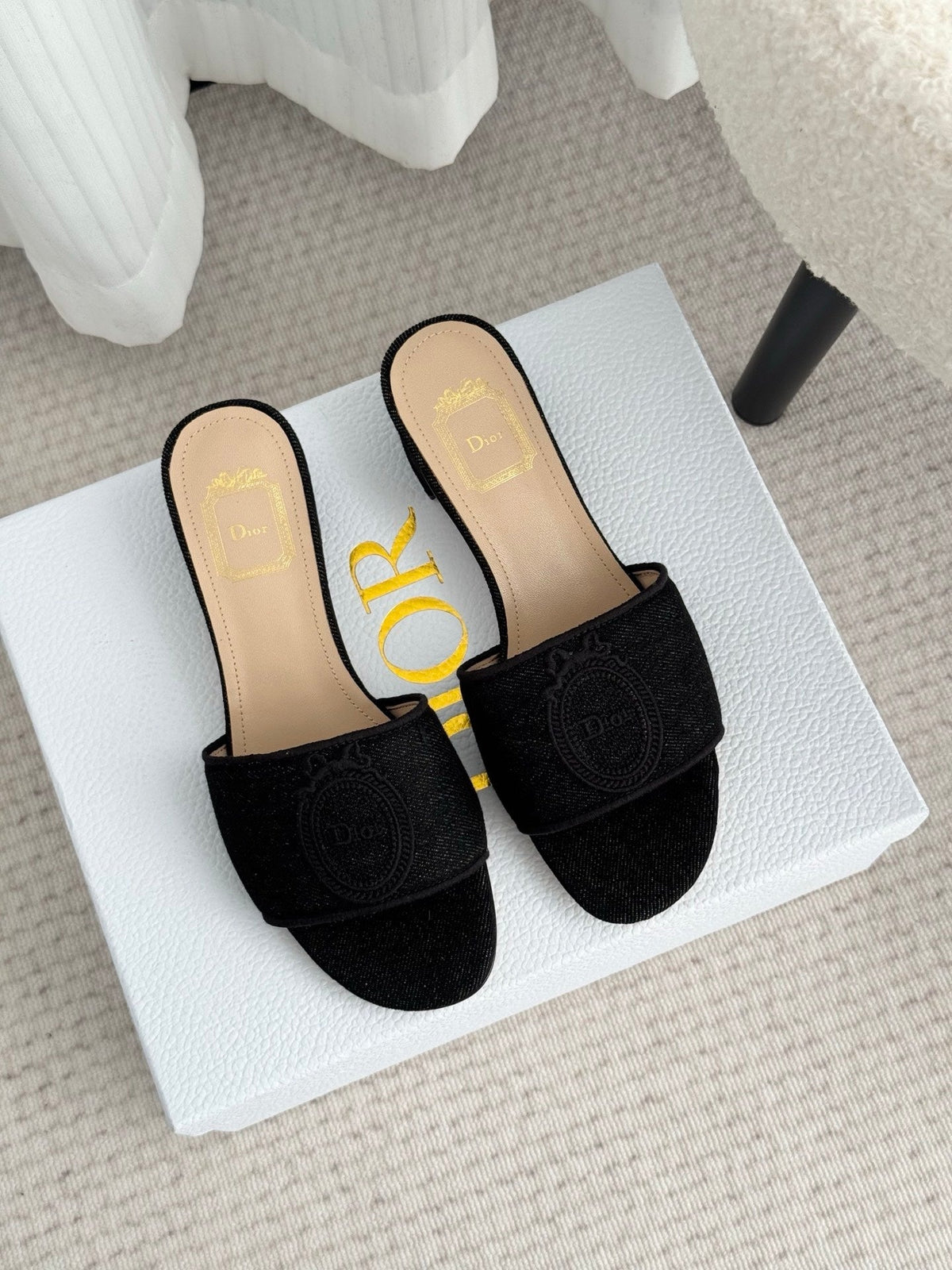 CD Médaillon Slide 4.5cm Black Denim 849735