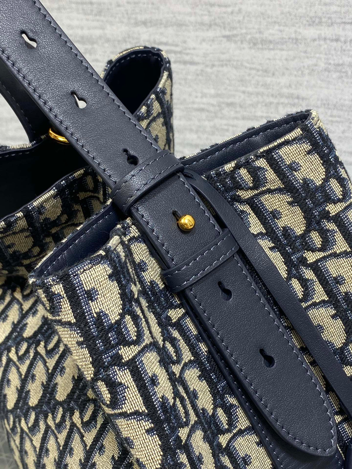 Dior 2025 Star Bucket Bag Navy Blue mix Beige Canvas Leather 270450