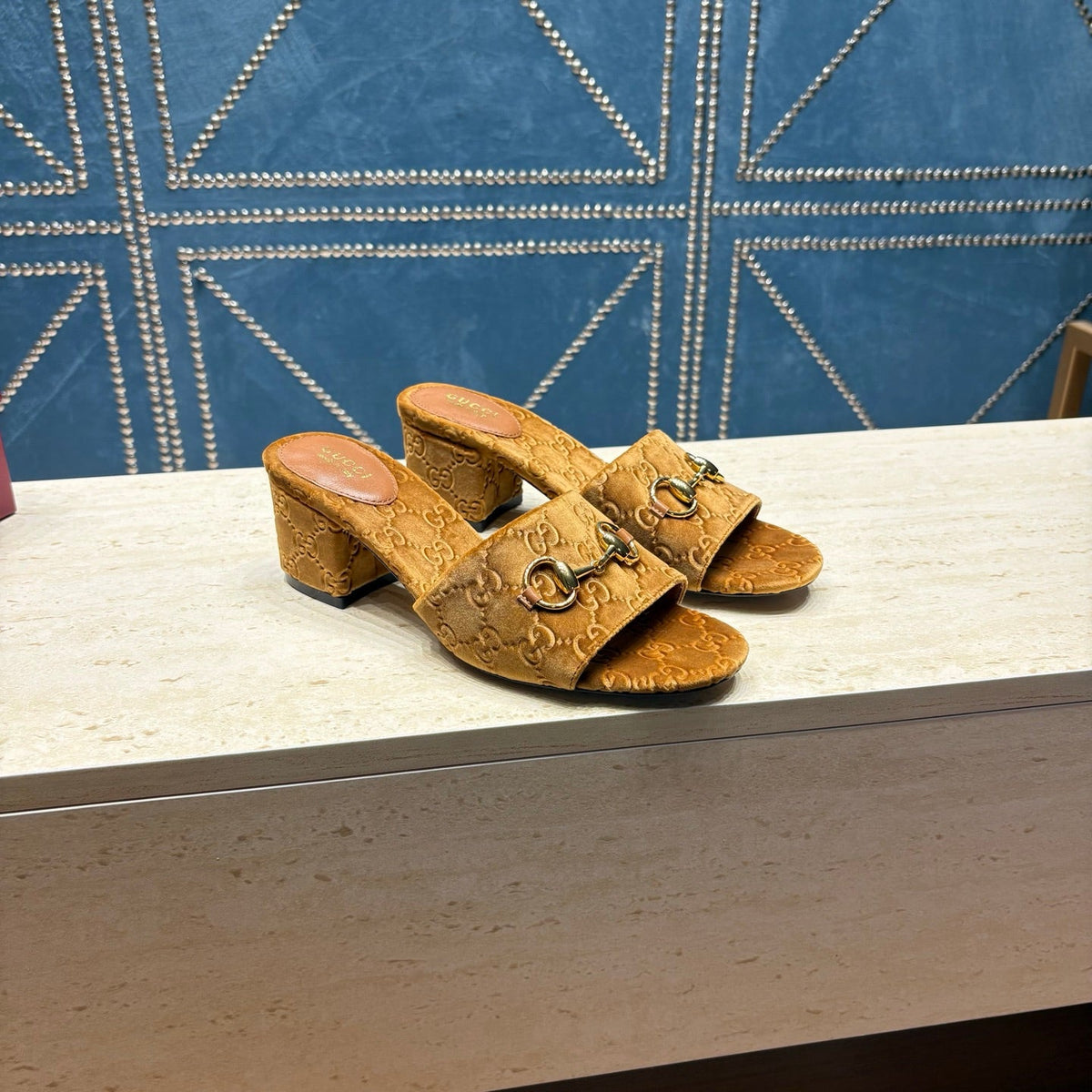 GG 26ss Chunky Heel Sandals 55 Brown Velvet 741299