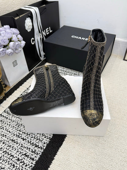 CC 26 Wedge Heel Boot Black Mesh Leather 588857