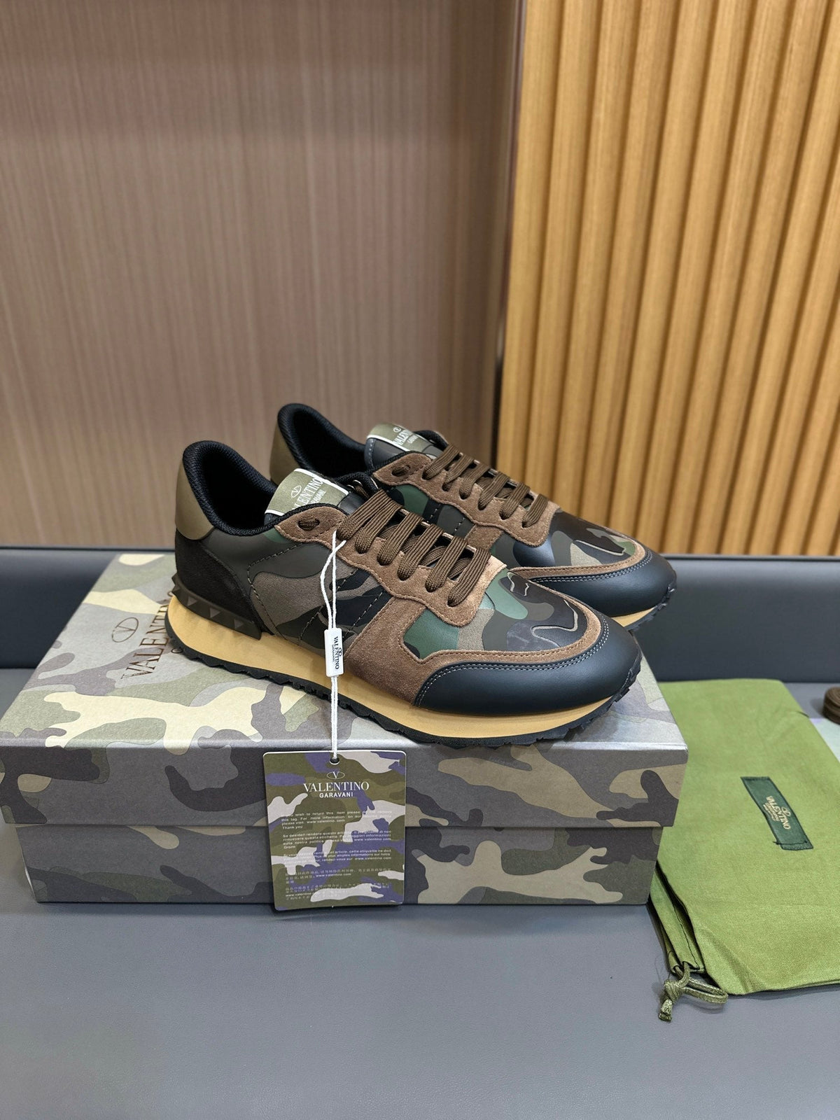 VT 25 Rockrunner Sneaker Camouflage Sheepskin 349044