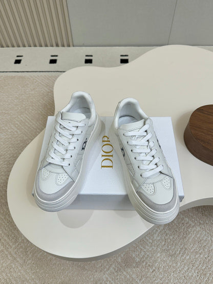 CD 26s Sneaker White Grey Calfskin Suede 920132