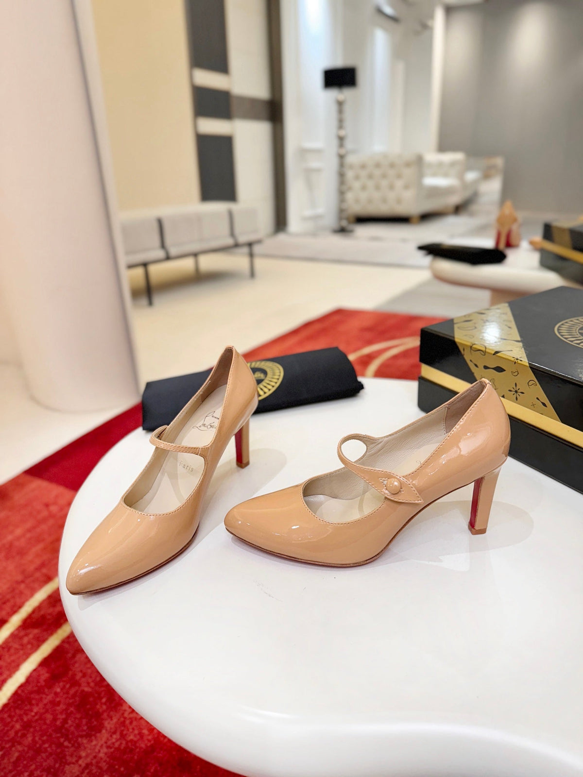Christian Louboutin Miss Jane 85mm Pump Suede And Patent Leather 825372