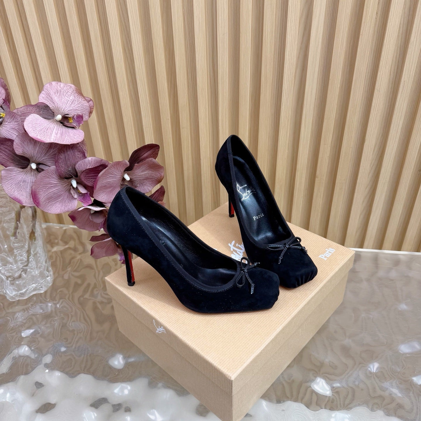 Christian Louboutin 2026 Cassia Nodo 100mm Pumps Crepe-Satin 776028
