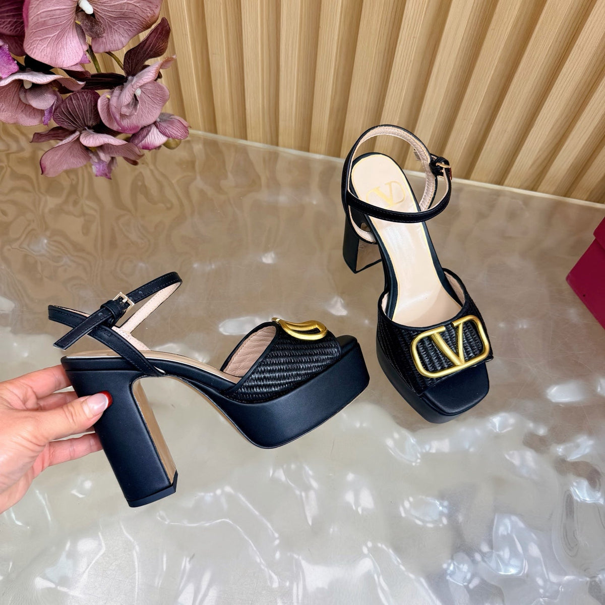 Valentino Signature Platform Sandal Black Leather Raffia 702266