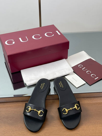GG Horsebit Slide Sandals Black Sheepskin 646549