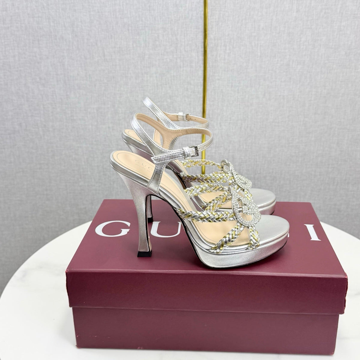 GG 26s Sandals 10.5cm With Crystal Interlocking G Sliver Leather 639955