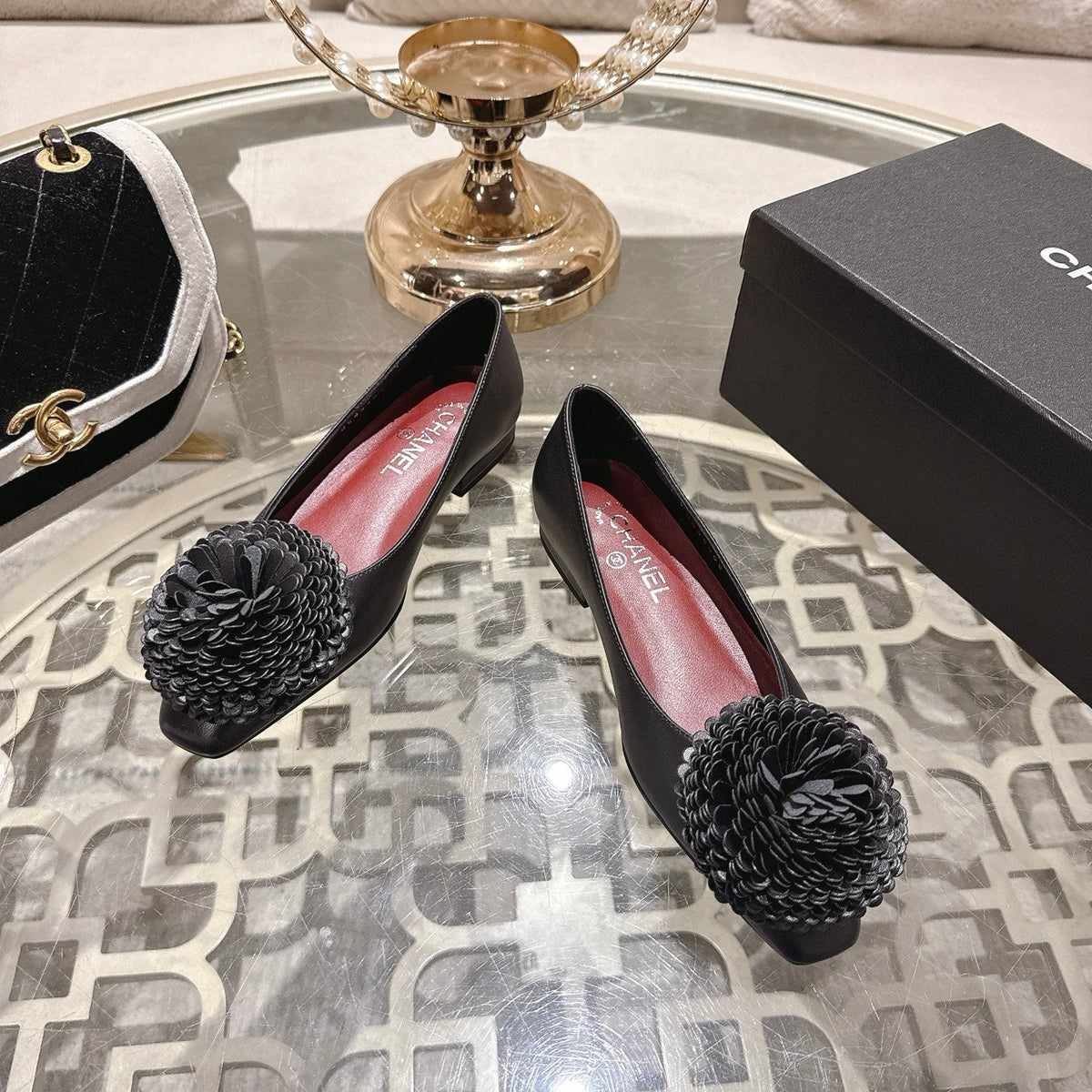 CC 26s Floral Ballet Flats Black Sheepskin 627023