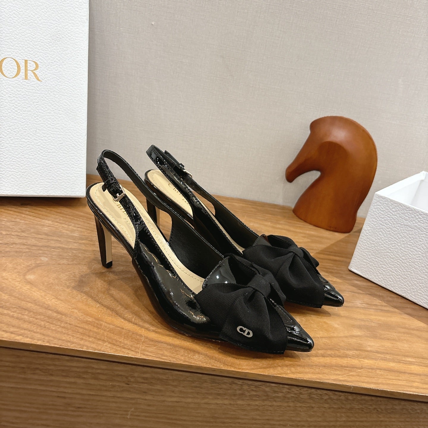 CD Diorissimo Slingback 80mm Black Patent Leather 541250
