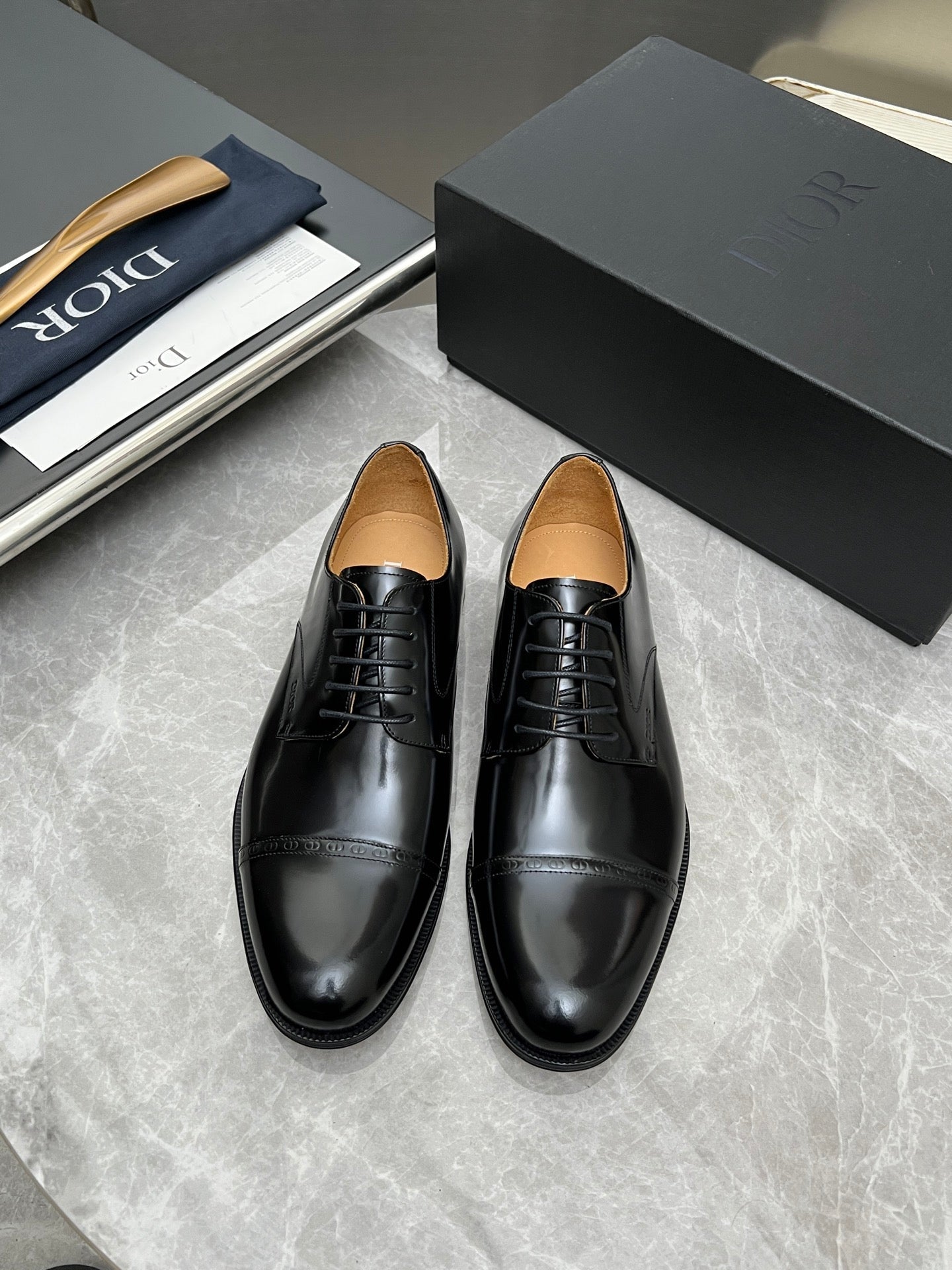CD Timeless Derby Men’s Loafer Black Polished Cowhide 112654