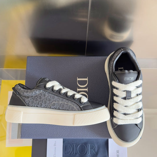 CD B33 Sneaker 40mm Black Grey Monogram Suede