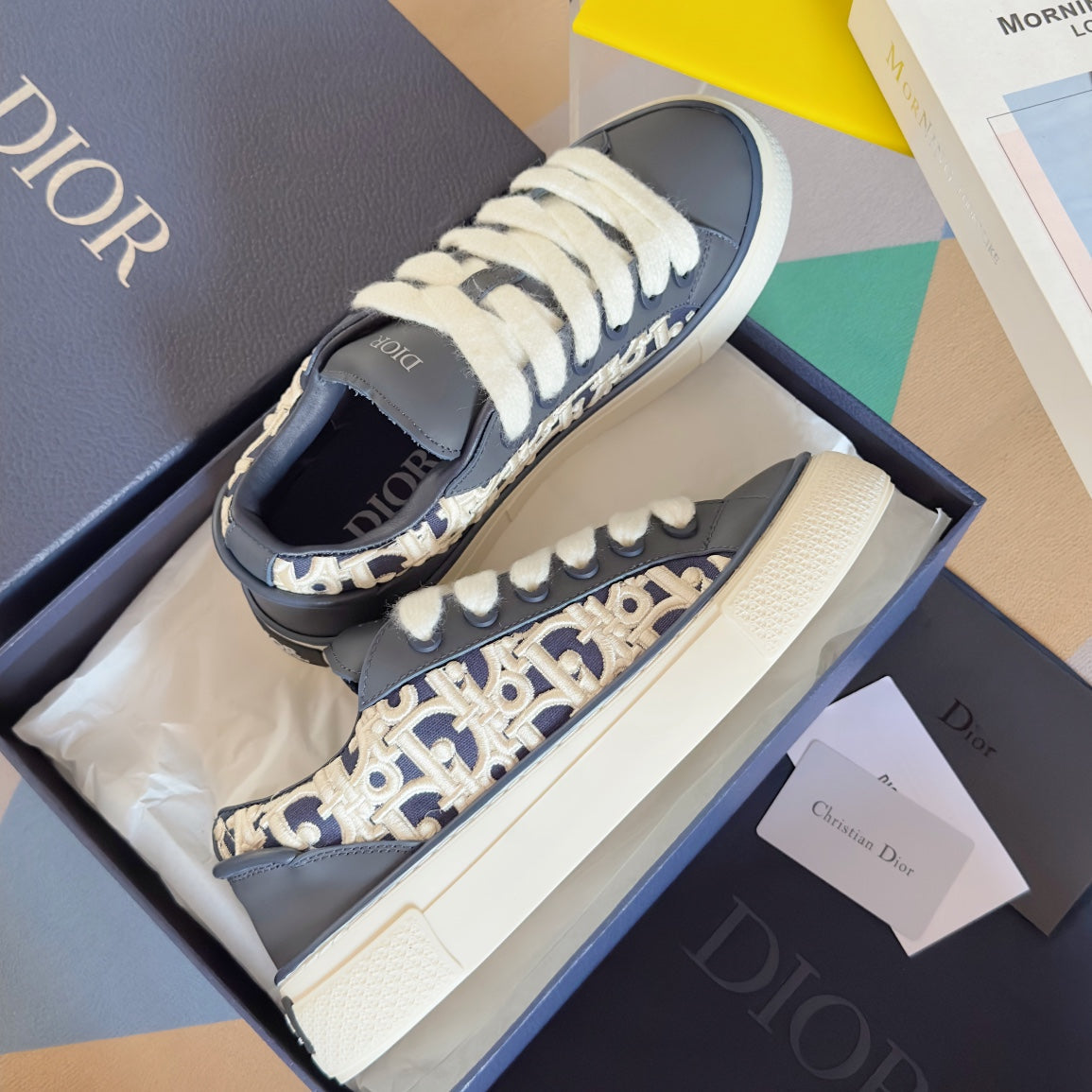 CD B33 Sneaker - Limited And Numbered Edition 40mm Charcoal Blue Oblique Jacquard And Cowhide