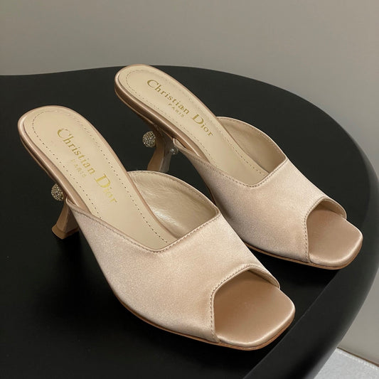 CD Tribales Heeled Black 8cm Beige Satin 676350