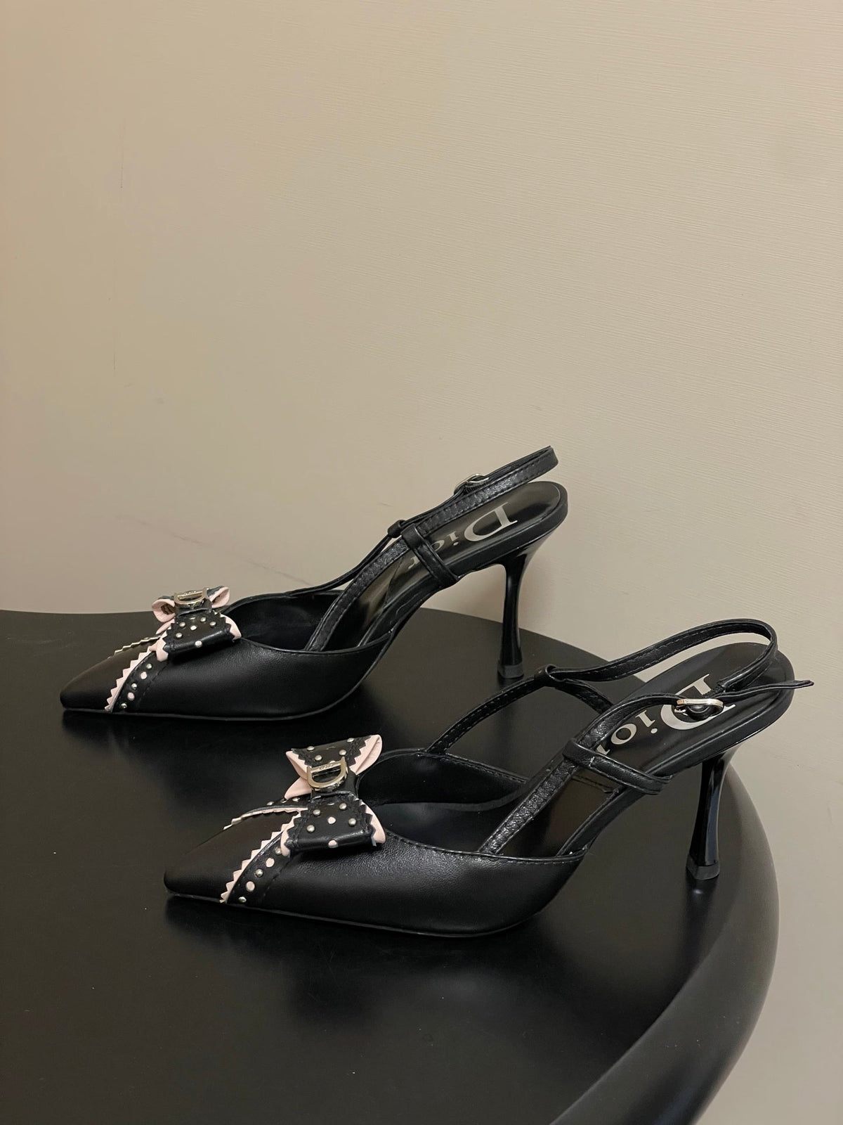 CD 26 D'Trick Slingback Heels 10cm Black Bow Detail Sheepskin 632583