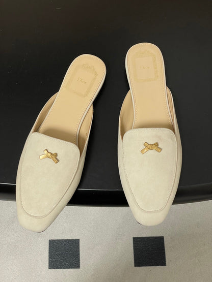 CD 26 Baby Bow Flat Mule Rope Beige Cowhide Sheepskin Suede 632594