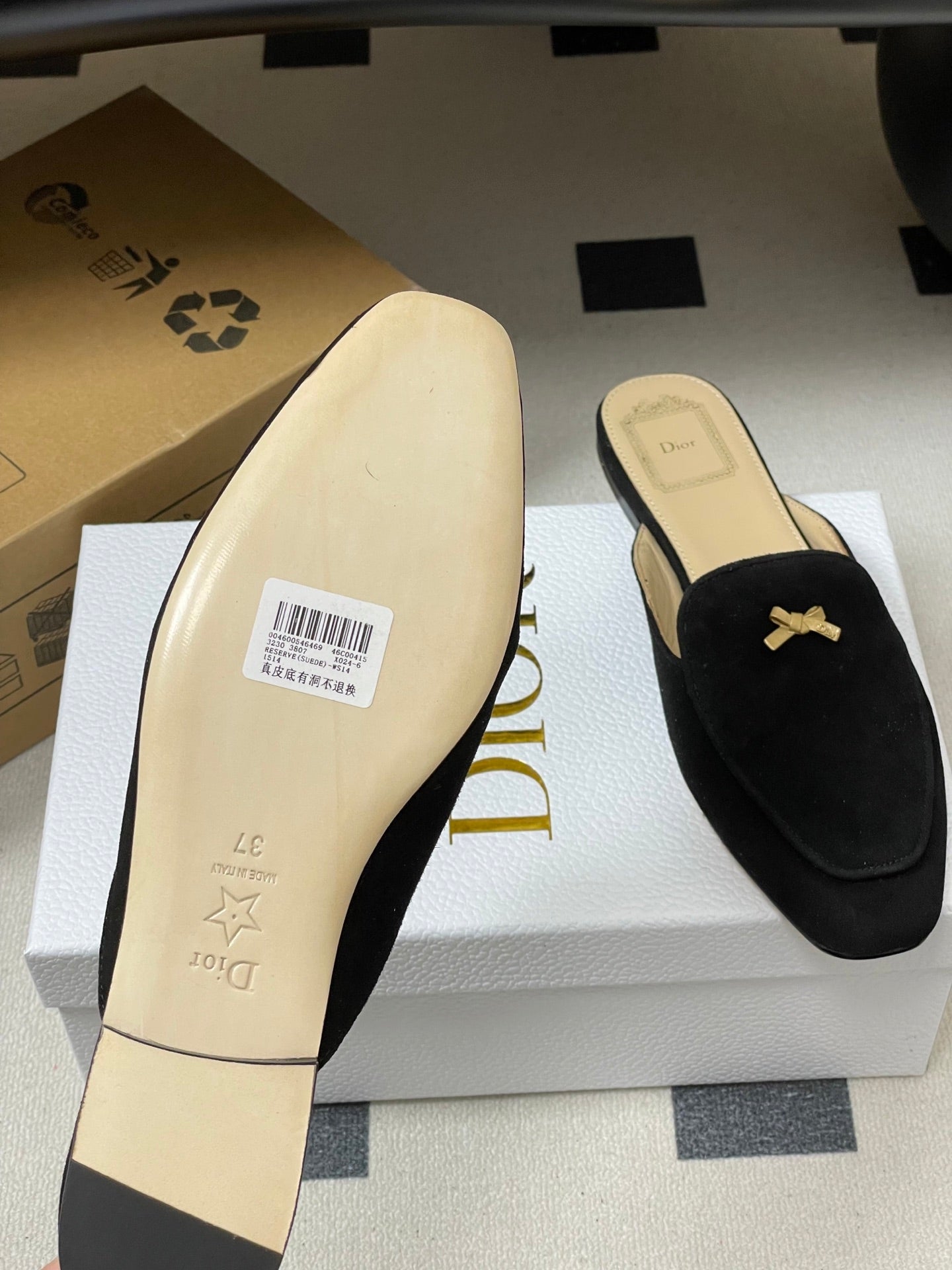 CD 26 Baby Bow Flat Mule Black Cowhide Sheepskin Suede 632595