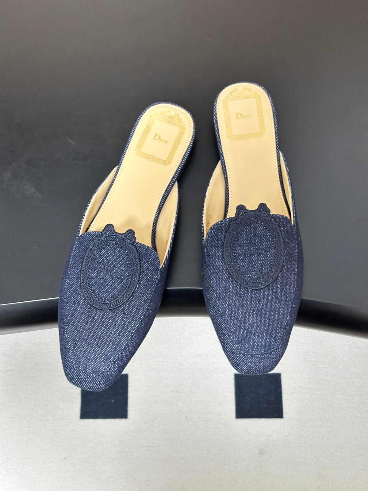 CD Médaillon Mule Dark Blue Denim 834919