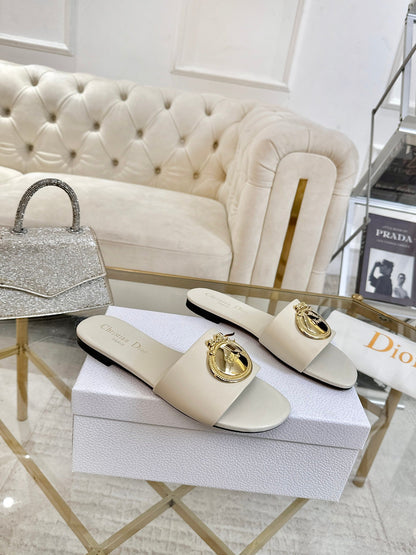 CD 26s Sandals Ivory Leather 667113