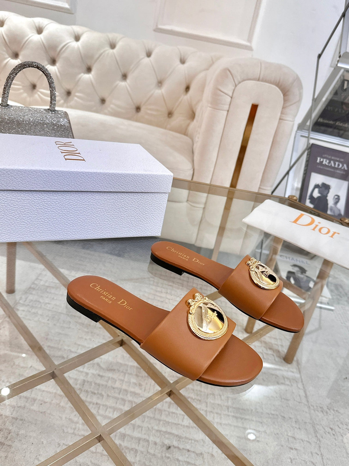CD 26s Sandals Brown Leather 667112