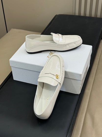 CD Time Loafer White Glossy Calfskin 561785